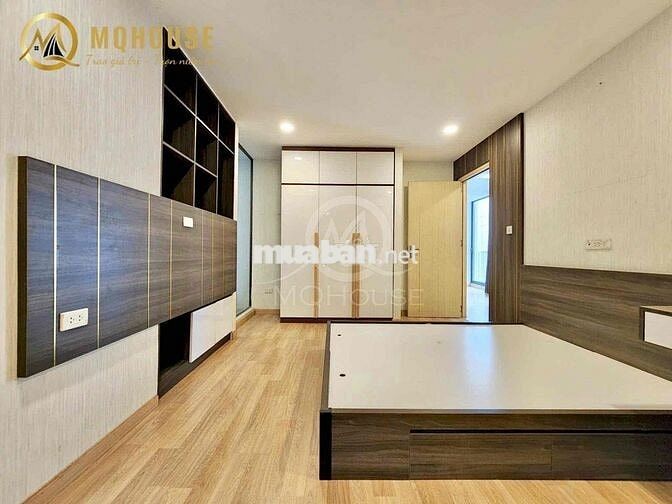PENTHOUSE DT 150m2 3PN 2WC FULL NỘI THẤT CAO CẤP NGAY TẠI LÊ VĂN SỸ