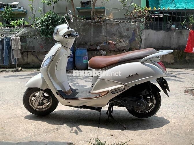 Attila Fi máy quá êm, đèn đề đầy đủ.