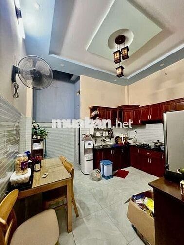 Bán Nhà Hẻm VIP – Khu Nhà Giàu Hiệp Thành, Quận 12 – 4 Tầng, SHR
