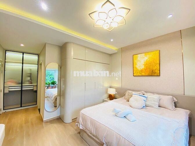Bán gấp căn hộ Saigon South ( DT104m2 3PN ) full NT nhà mới giá cực rẻ