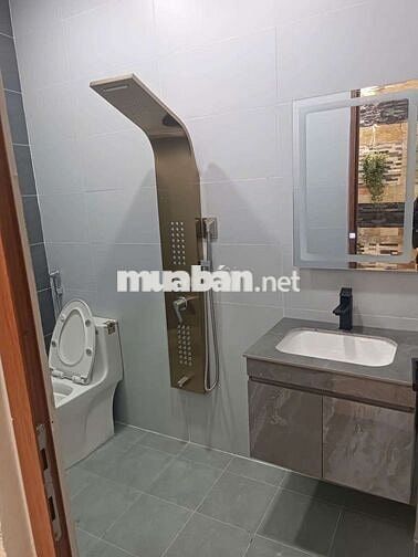 🔥 Bán Nhà Hẻm VIP 3 Tầng Nguyễn Ảnh Thủ – 4PN, 4WC, Giá Chỉ 5.79 Tỷ