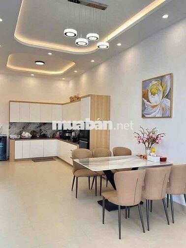 BÁN NHÀ MẶT TIỀN 1 TRỆT 1 LẦU SỔ RIÊNG VÀO Ở LIỀN