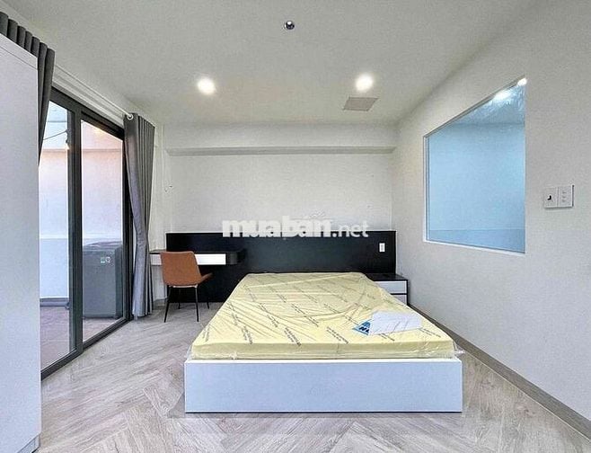 Căn Hộ 1PN Ban Công, Máy Giặt Riêng, Full NT Gần Vạn Hạnh Mall - Q10