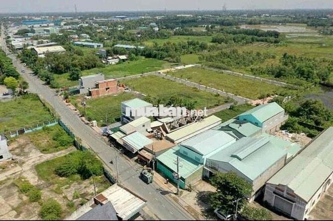 Đất thổ cư 104m2 bán giá 1 tỷ 260 đường Hoàng Phan Thái giá còn bớt