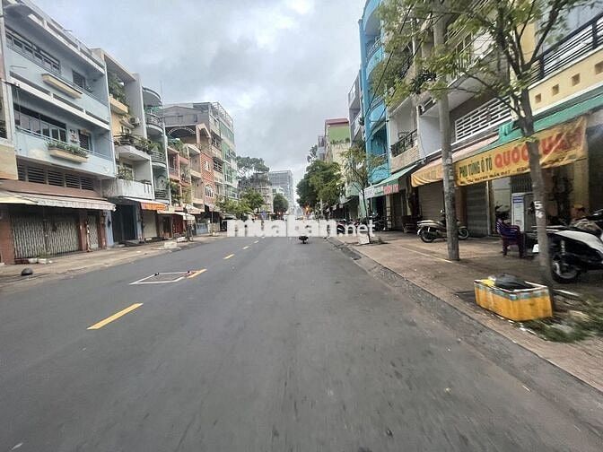 Cho thuê nhà 2 mặt tiền khu ẩm thực Huỳnh Mẫn Đạt, P7, Quận 5 18 triệu