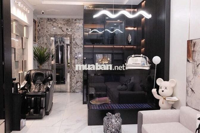 PHÂN LÔ Ô TÔ TRÁNH VÀO NHÀ HOÀNG VĂN THÁI THANH XUÂN-45M-6TÂNG-T MÁY
