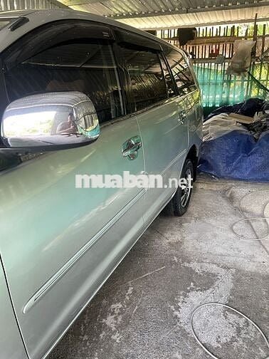 Toyota Innova 2009 G - 12345 km