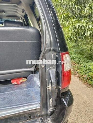 Bán xe 8 chỗ Isuzu Highlander bản đủ