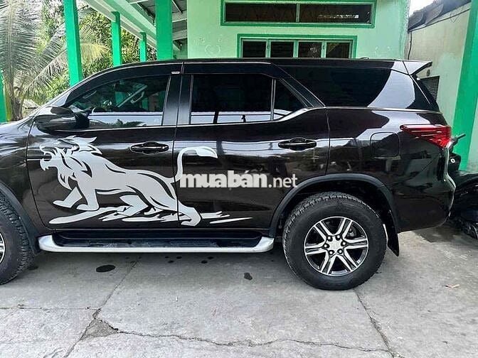 Toyota Fortuner 2022 2.4L 4x2 MT - 85000 km