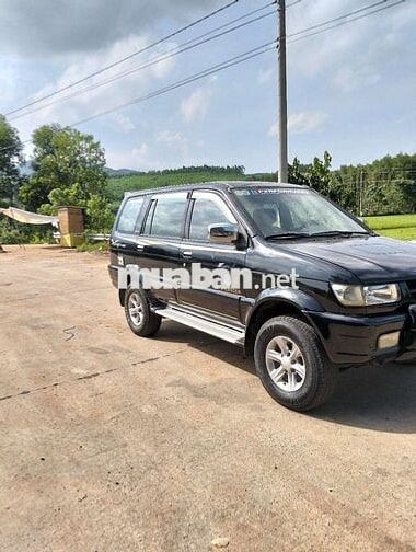 Bán xe 8 chỗ Isuzu Highlander bản đủ