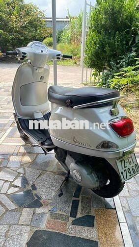 Vespa 3Vie 2013 phun xăng điện tử