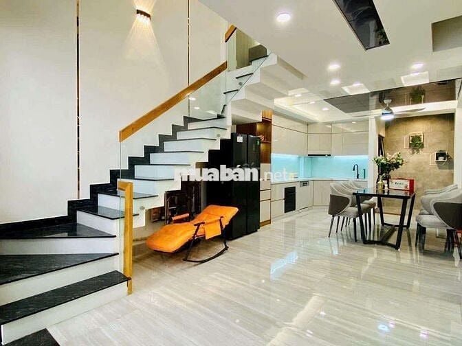 BÁN NHÀ ĐẸP GIÁ NGỘP NHÀ LÝ THÁI TỔ, QUÂN 3 - GIÁ: 5.86TỶ/ 54,5M.