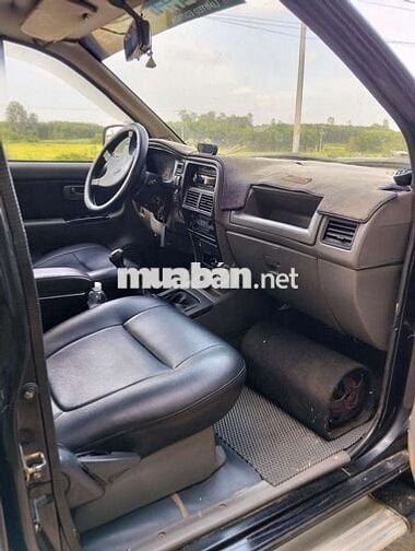 Bán xe 8 chỗ Isuzu Highlander bản đủ