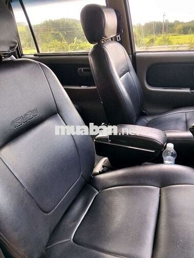 Bán xe 8 chỗ Isuzu Highlander bản đủ