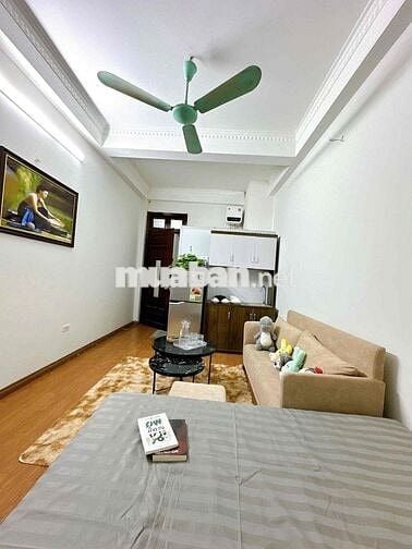 Căn hộ full đồ đẹp, gần Văn Miếu, giá 3.8tr - 4.5tr
