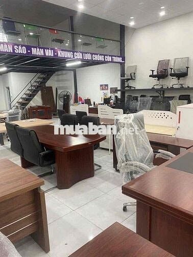 Cho thuê mặt bằng 330m2 trục đường chính Thủ Dầu Một