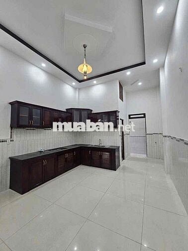 Cho thuê nhà nguyên căn 4x18m 4 lầu khu bàn cờ đường phan đình phùng