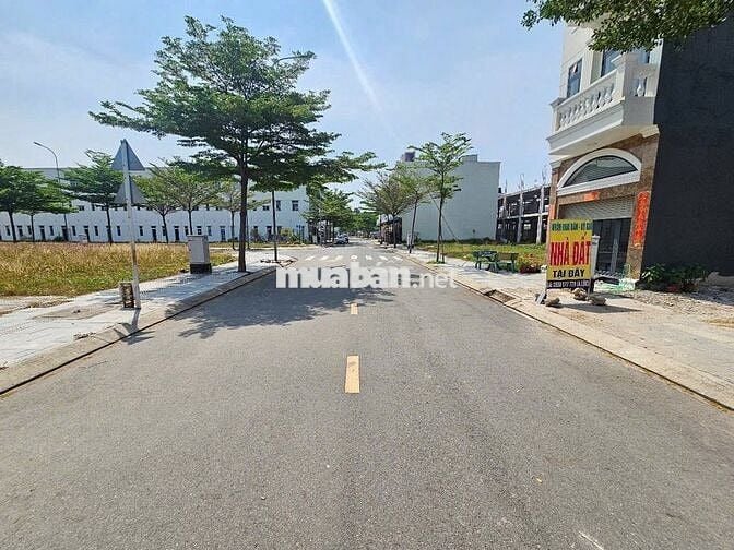Bán Đất Mặt Tiền ĐT741 Ngay Chợ Đối Diện THPT Tân Bình Giá 899 triệu
