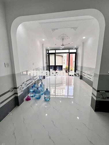 NHÀ ĐẸP VÀO Ở LUÔN, GIÁP BÌNH TÂN