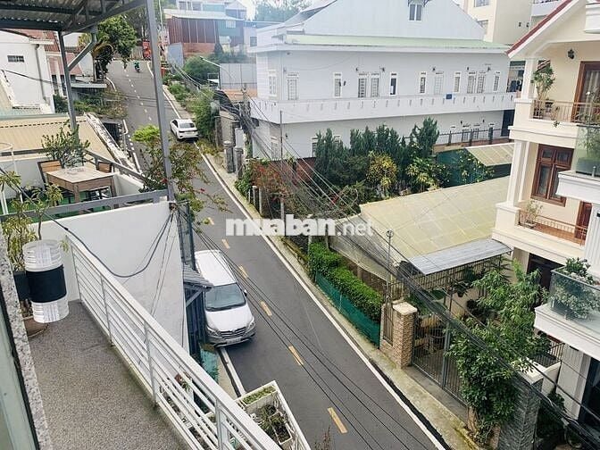 Bán gấp nhà 8,2 tỷ đường Phù Đổng Thiên Vương (P8)