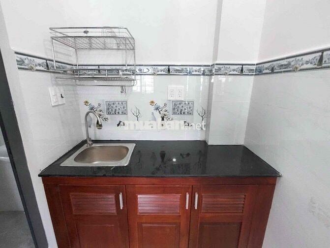 phòng gác sinh viên mới thoáng tại Trần Xuân Soạn thuận tiện qua Q4