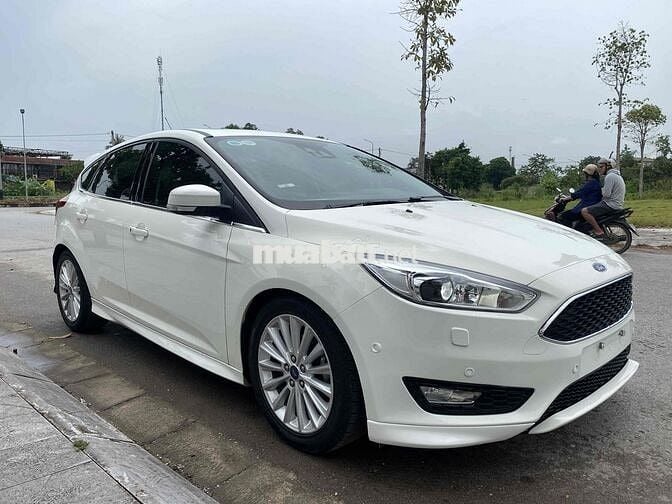 Ford Focus 2016 Sport 1.5L ecoboot - 10 km
