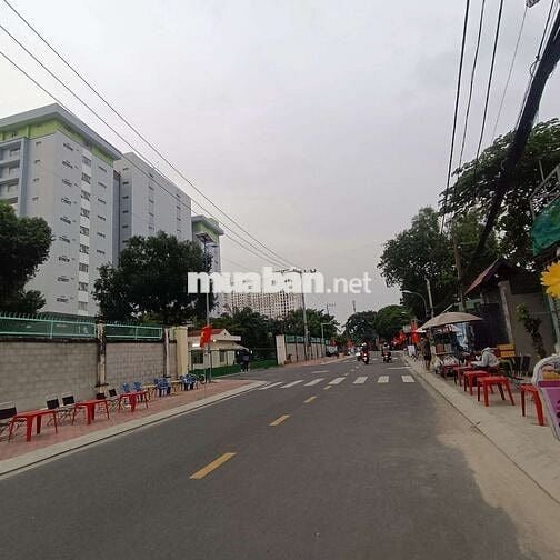 Nhà chính chủ 51m2 hẻm 4m kế bên Công viên Phần mềm Quang Trung