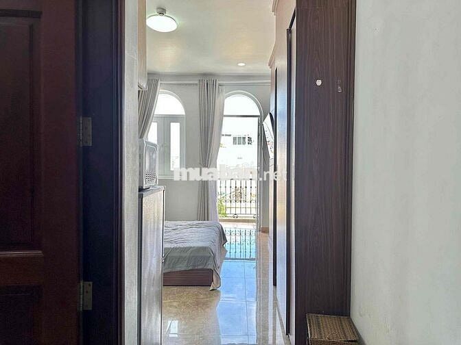 BANCONG- thang máy - 32m2 ngay trung tâm Q1- 1PN giá quá hời