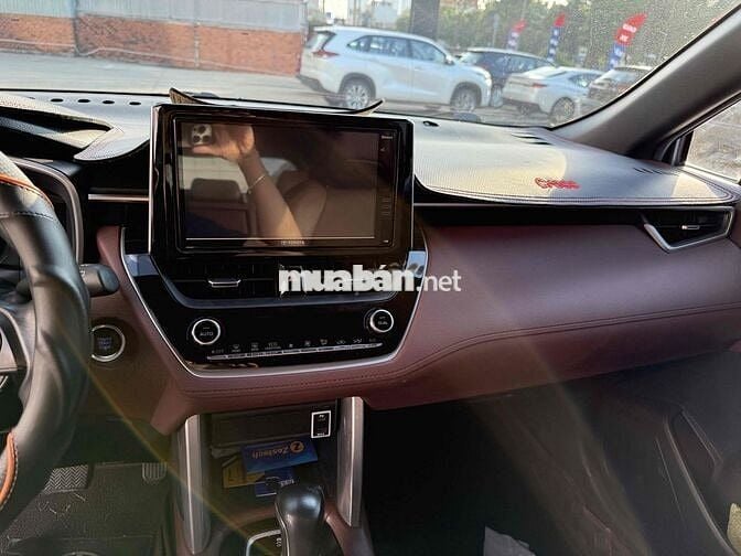 Toyota Corolla Cross 2021 1.8V - Cao Cấp - 41000Km