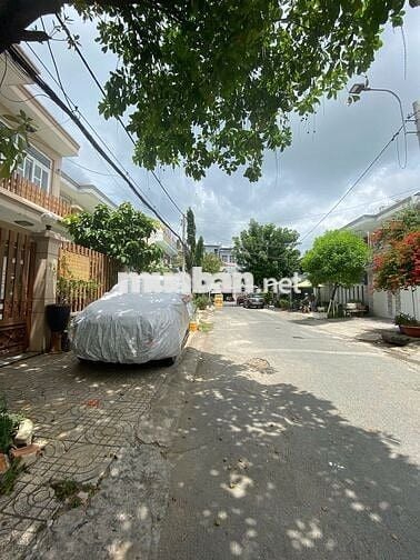 Đi định cư Úc cần bán Biệt thự mặt tiền Đường 14m Nguyễn Hữu Dật.