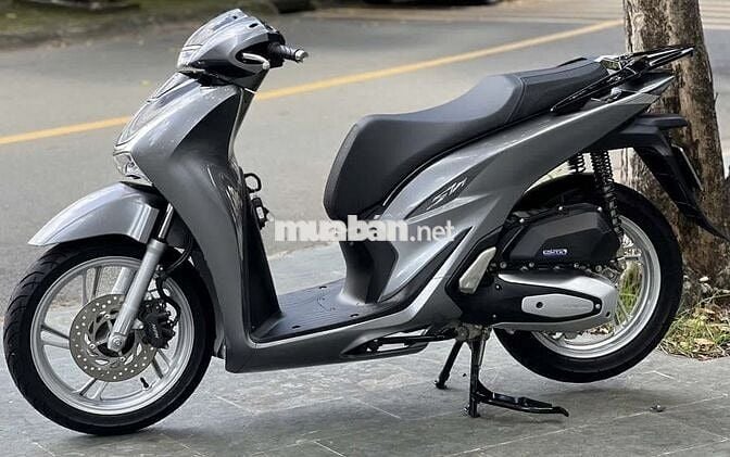 Cần bán SH 125i màu xám