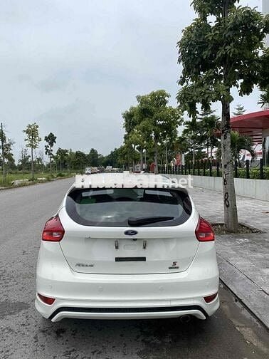 Ford Focus 2016 Sport 1.5L ecoboot - 10 km