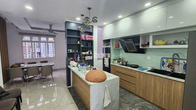 Bán Biệt Thự 3 Tầng 5PN Gần Ngã 4 Lê Văn Sỹ – Trần Quốc Thảo, Quận 3