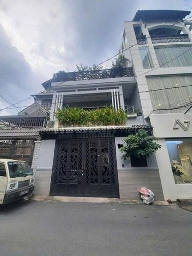 Bán Biệt Thự 3 Tầng 5PN Gần Ngã 4 Lê Văn Sỹ – Trần Quốc Thảo, Quận 3