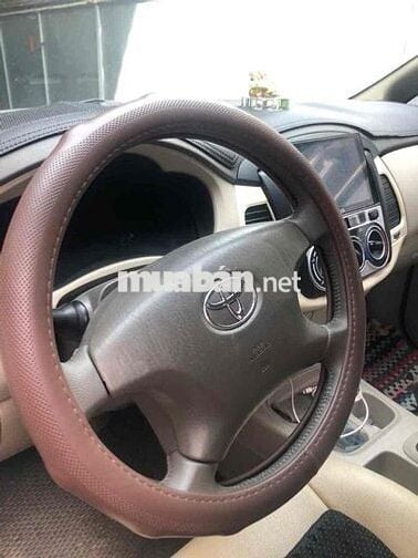 Toyota Innova 2009 V - 140000 km