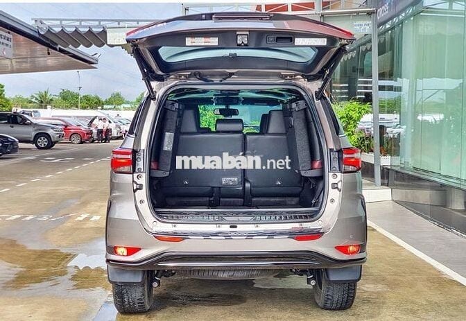 Fortuner Legender 2.4L 2022 960 THƯƠNG LƯỢNG