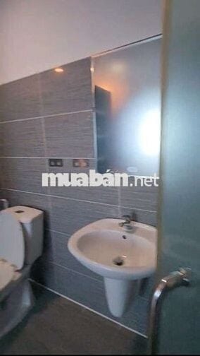 CHO THUÊ 2PN, 2WC GẦN CẦU THỦ THIÊM ,CỦA SỔ THOÁNG CẢ 2 PHÒNG CHO CẢ P