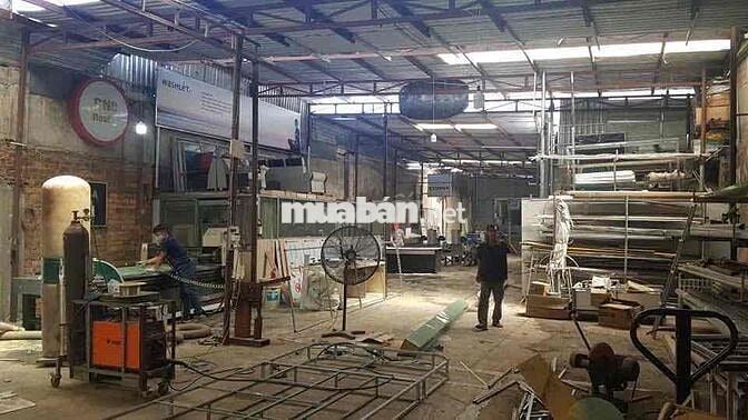 Cho thuê 700m2 mặt bằng đường 2/4 ngay Champa Island giá tốt