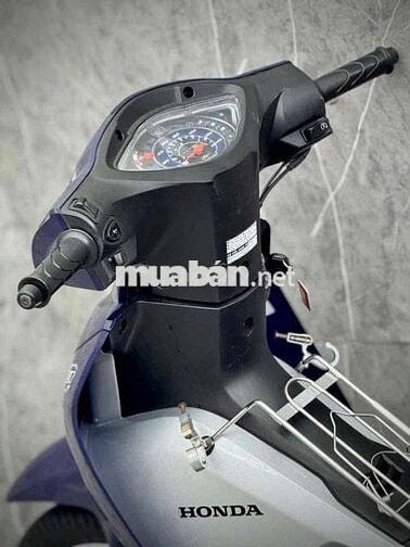 DƯ XE NÊN CẦN RA ĐI E WAVE 110 2023. biển thần tài