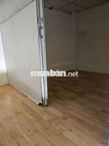 Mặt tiền phạm văn chiêu 4x5.5m lửng vỉa hè 5m.Kinh doanh ok