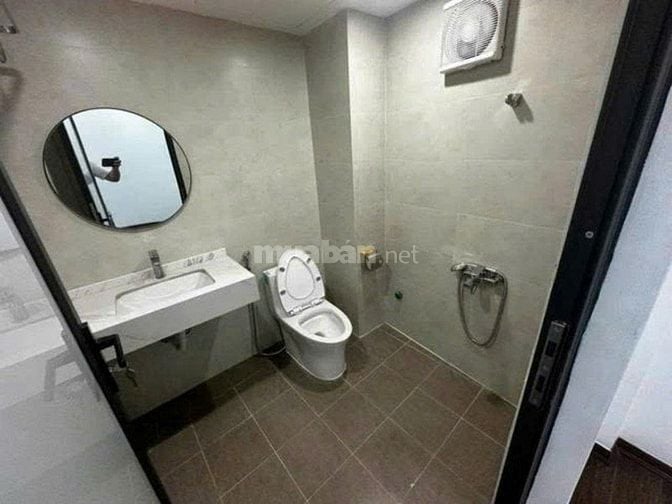 Bán Nhà Kim Mã 6 tỷ Mặt Tiền 5m Ngõ Nông Gần Phố 5T x 35m², KD Đỉnh