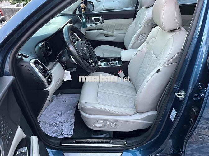 🔴 Kia Sorento 2022 Signature 2.2 AT AWD - 60000 km