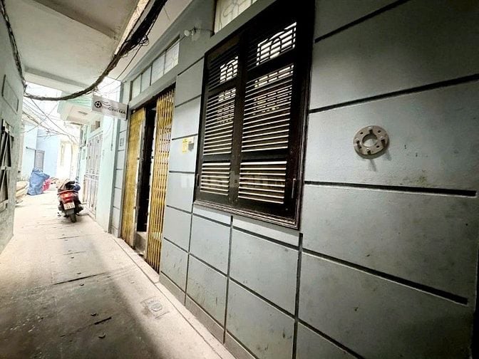 Bán Nhà Kim Mã 6 tỷ Mặt Tiền 5m Ngõ Nông Gần Phố 5T x 35m², KD Đỉnh