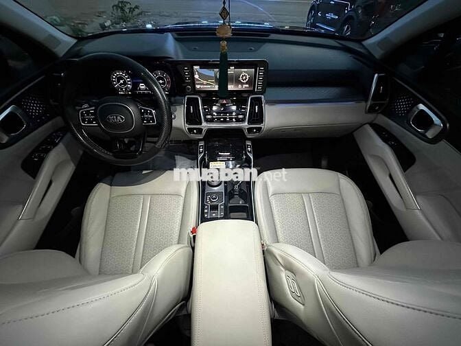 🔴 Kia Sorento 2022 Signature 2.2 AT AWD - 60000 km