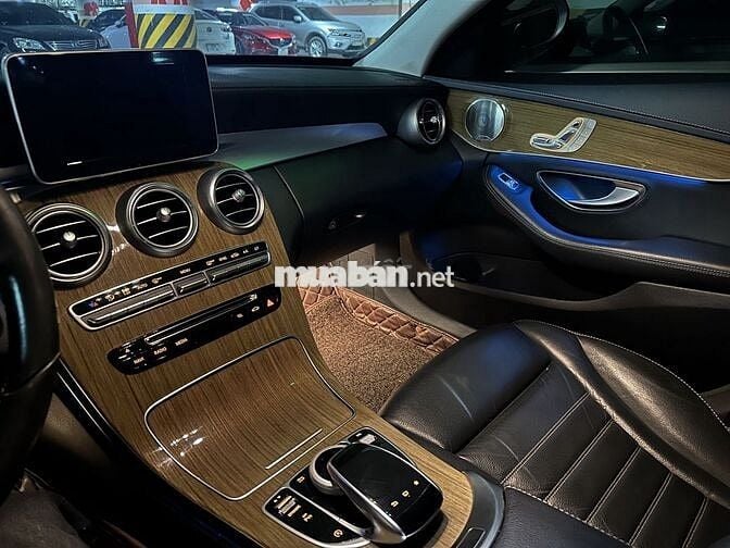 bán xe Mercedes C250 Exclusive siêu chất