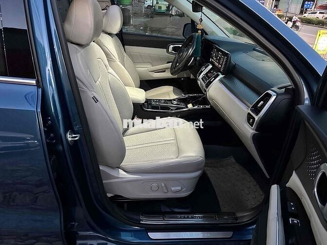 🔴 Kia Sorento 2022 Signature 2.2 AT AWD - 60000 km