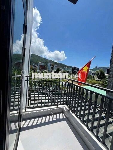 Cho thuê nhà nguyên căn 3 phòng ngủ khu vực Sơn Trà