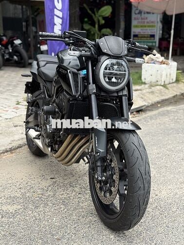 Honda CB650r 2023 Black Edition
