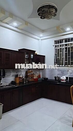 🌟 NHÀ 3 TẦNG MẶT TIỀN ĐƯỜNG 84 CAO LỖ, P4, Q8 – 8,7 TỶ