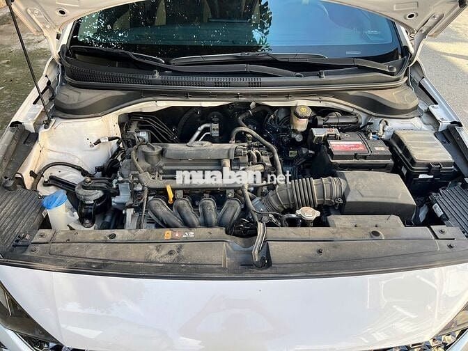 Hyundai Accent 2022 1.4 AT - 46000 km